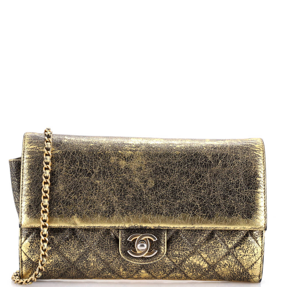Chanel Zip Away Chain Clutch Crackled #260605C23B